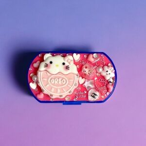 Handmade Decoden Mini Pill Box Hello Kitty Cookie, Junk Case Style For Trinkets